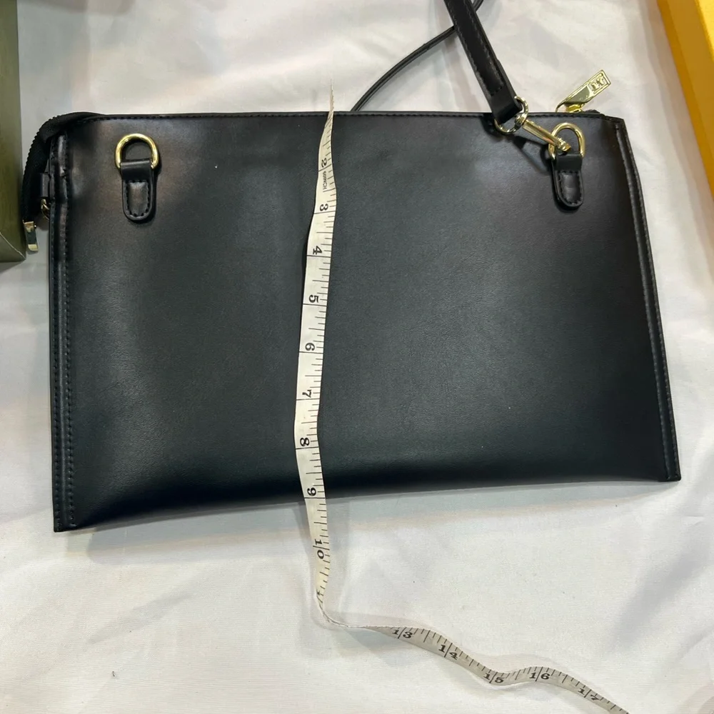 Elegant Black Shoulder Bag‎